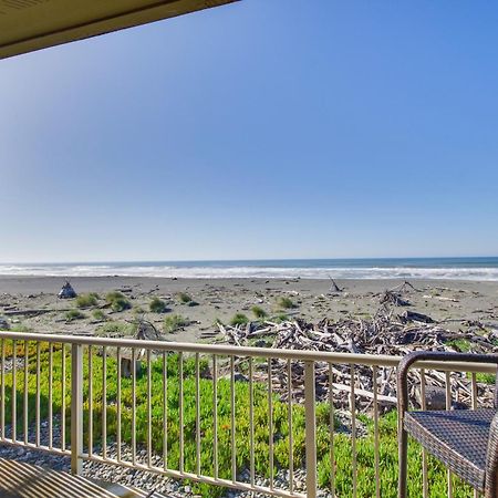 Quiet Waterfront Escape With Hot Tub And Beach Access! ゴールドビーチ エクステリア 写真