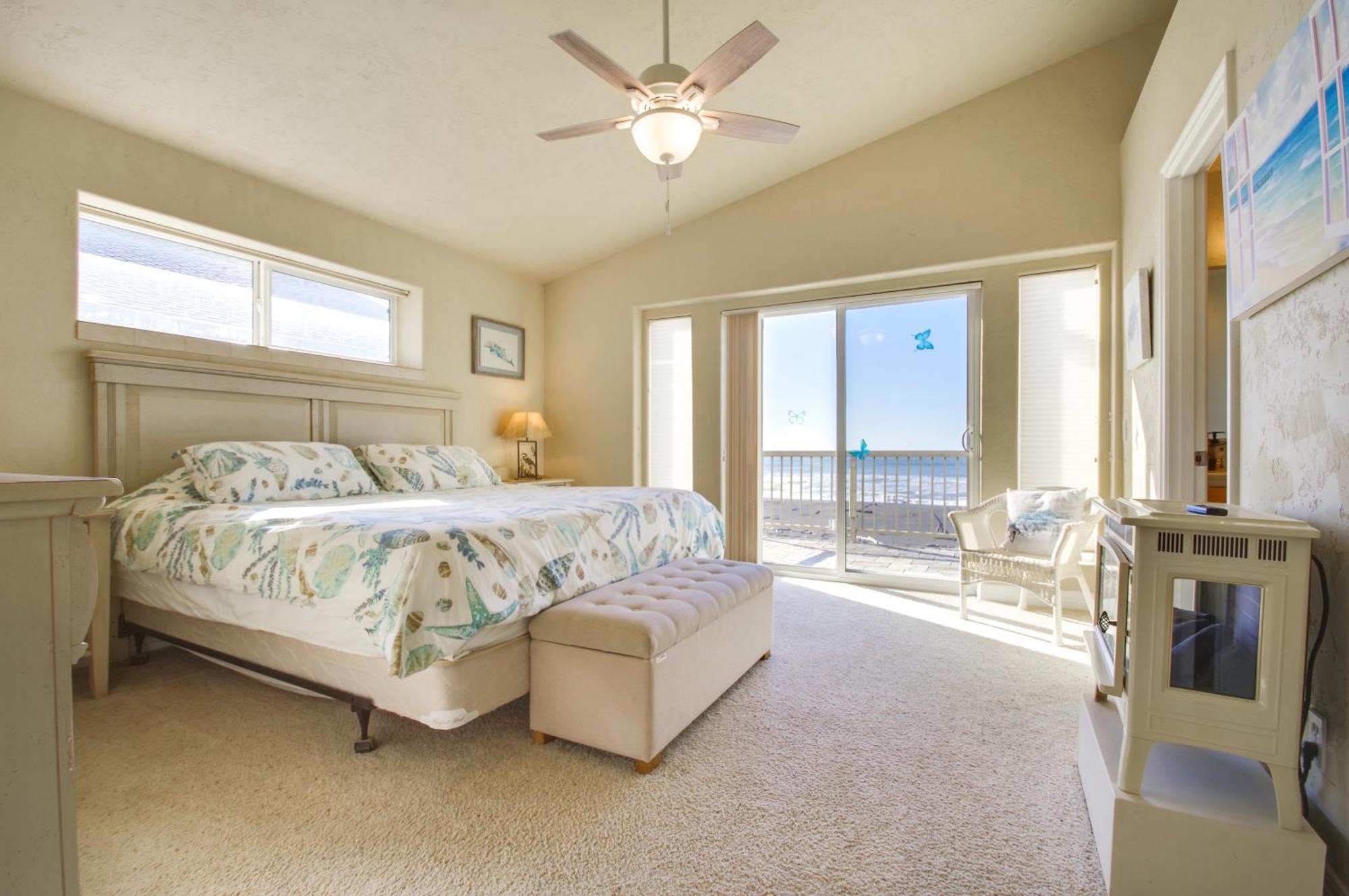 Quiet Waterfront Escape With Hot Tub And Beach Access! ゴールドビーチ エクステリア 写真